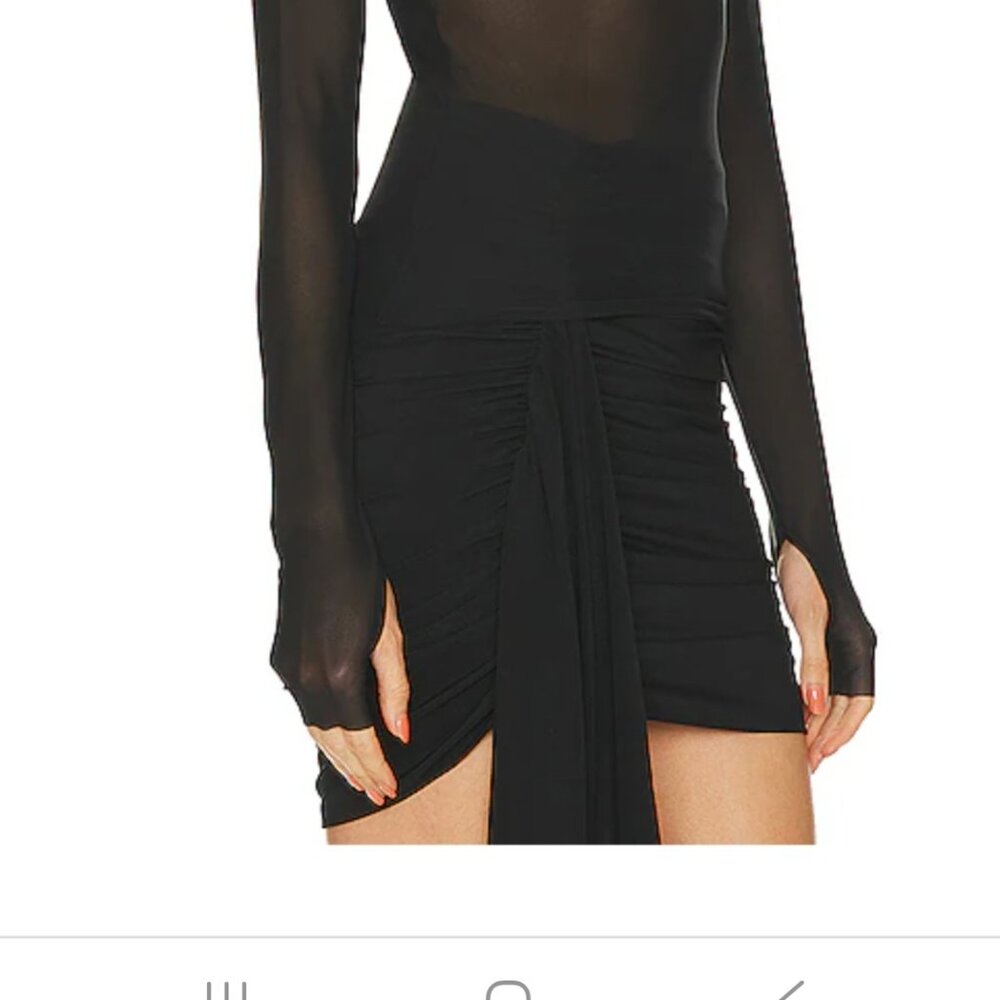 Rosette black sheet turtle Neck NWT size Medium - Picture 3 of 7